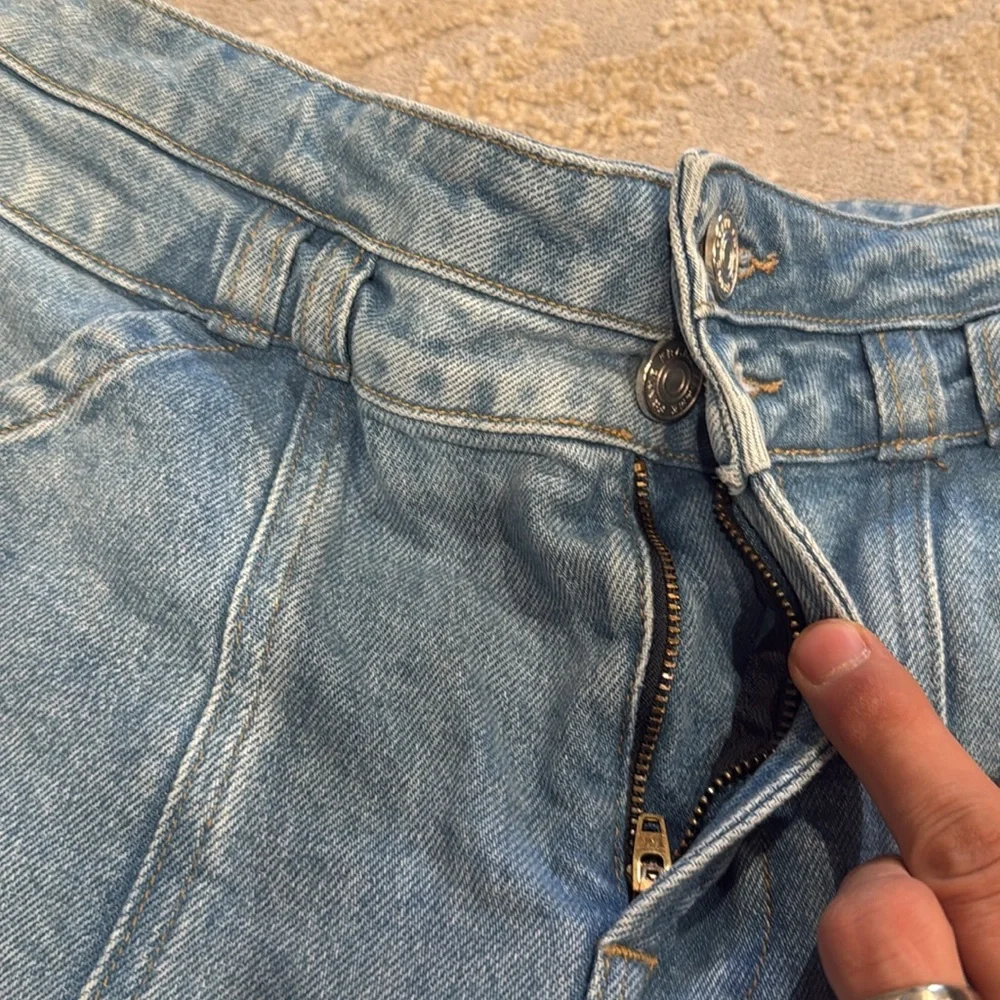 Frame Double Button Pocket Mid Rise Flare Jean Size 29 Caye Wash Retro EUC - Picture 4 of 12